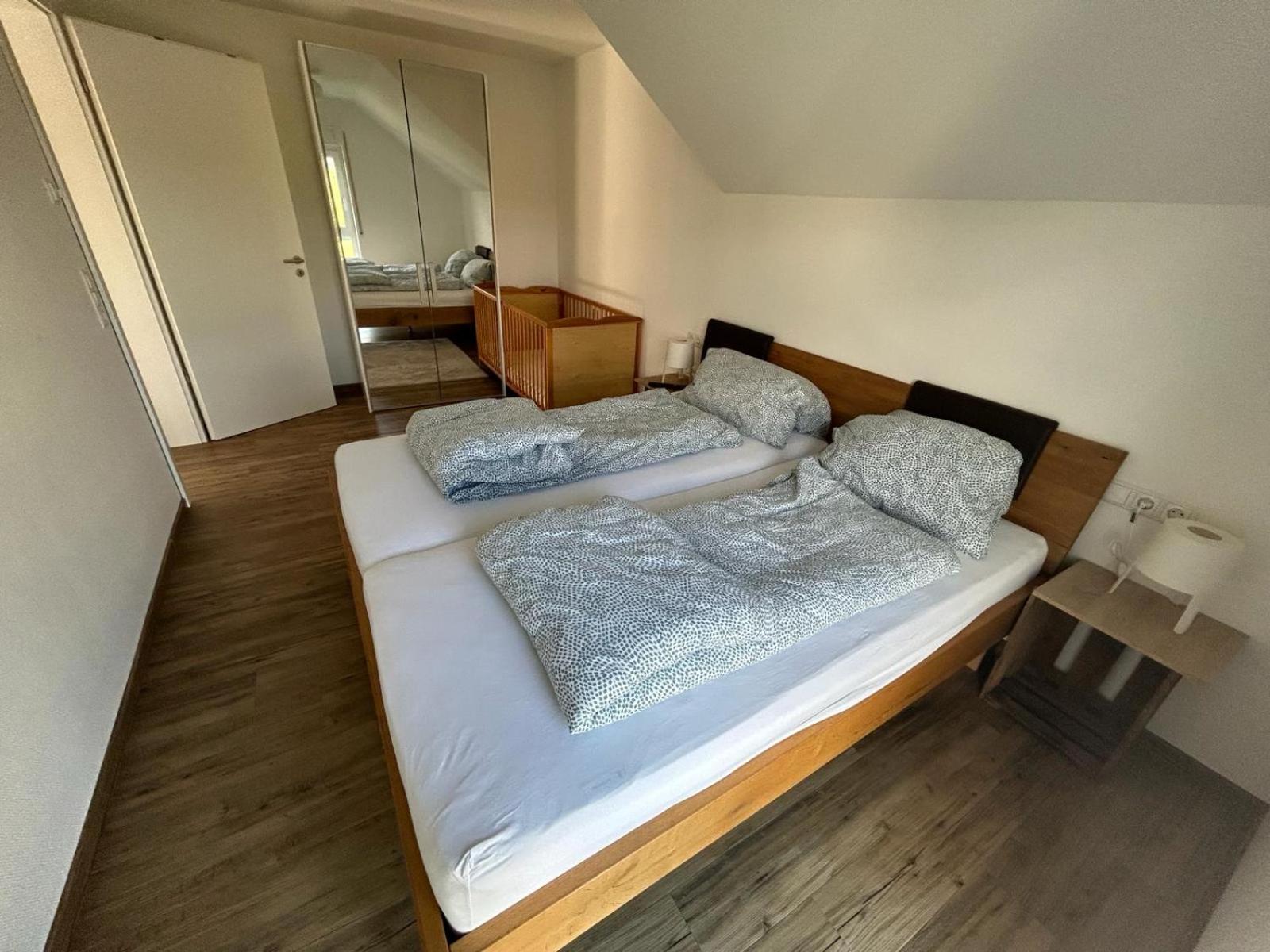 3 Zimmer Neubauwohnung In Der Schwaebischen Toskana เลอเวนชไตน์ ภายนอก รูปภาพ