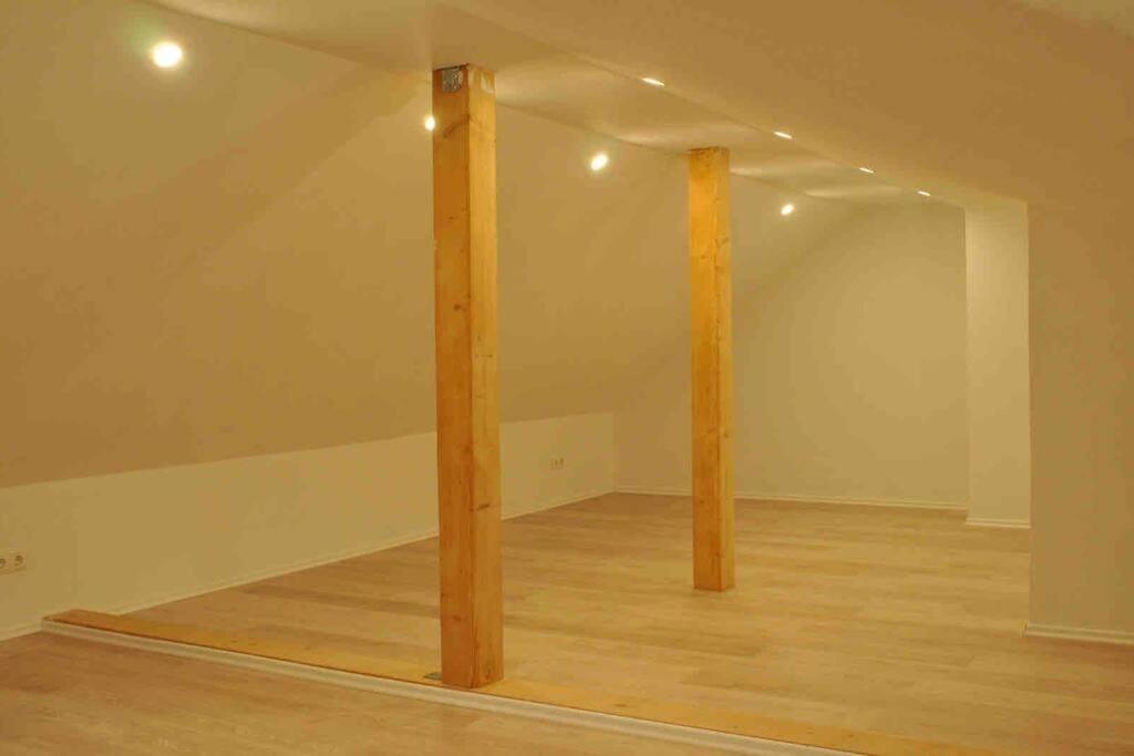 3 Zimmer Neubauwohnung In Der Schwaebischen Toskana เลอเวนชไตน์ ภายนอก รูปภาพ