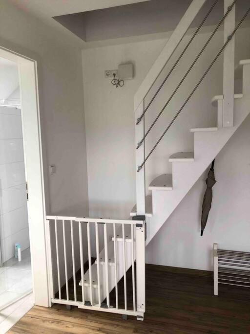 3 Zimmer Neubauwohnung In Der Schwaebischen Toskana เลอเวนชไตน์ ภายนอก รูปภาพ